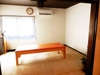 大阪の清風ヒーリング整体院の施術室